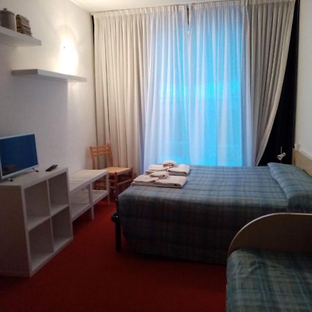 Comodo Alloggio Con Accesso Diretto Alle Piste Santa Caterina Valfurva Exterior foto