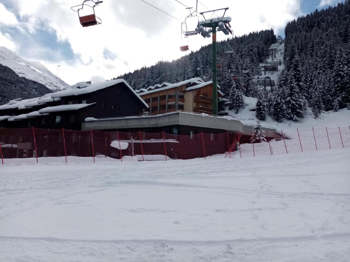Comodo Alloggio Con Accesso Diretto Alle Piste Santa Caterina Valfurva Exterior foto
