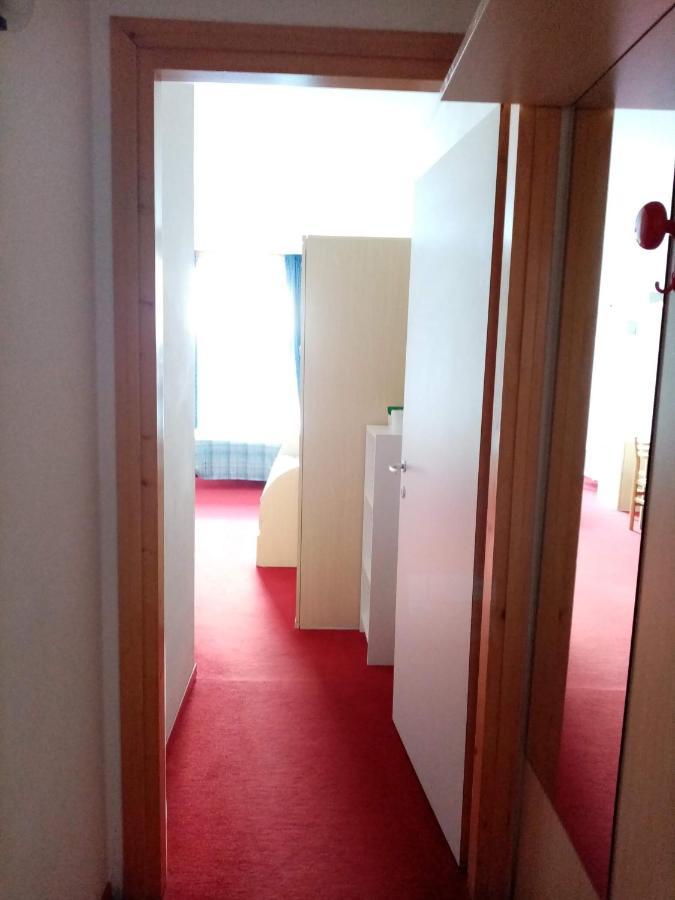 Comodo Alloggio Con Accesso Diretto Alle Piste Santa Caterina Valfurva Exterior foto